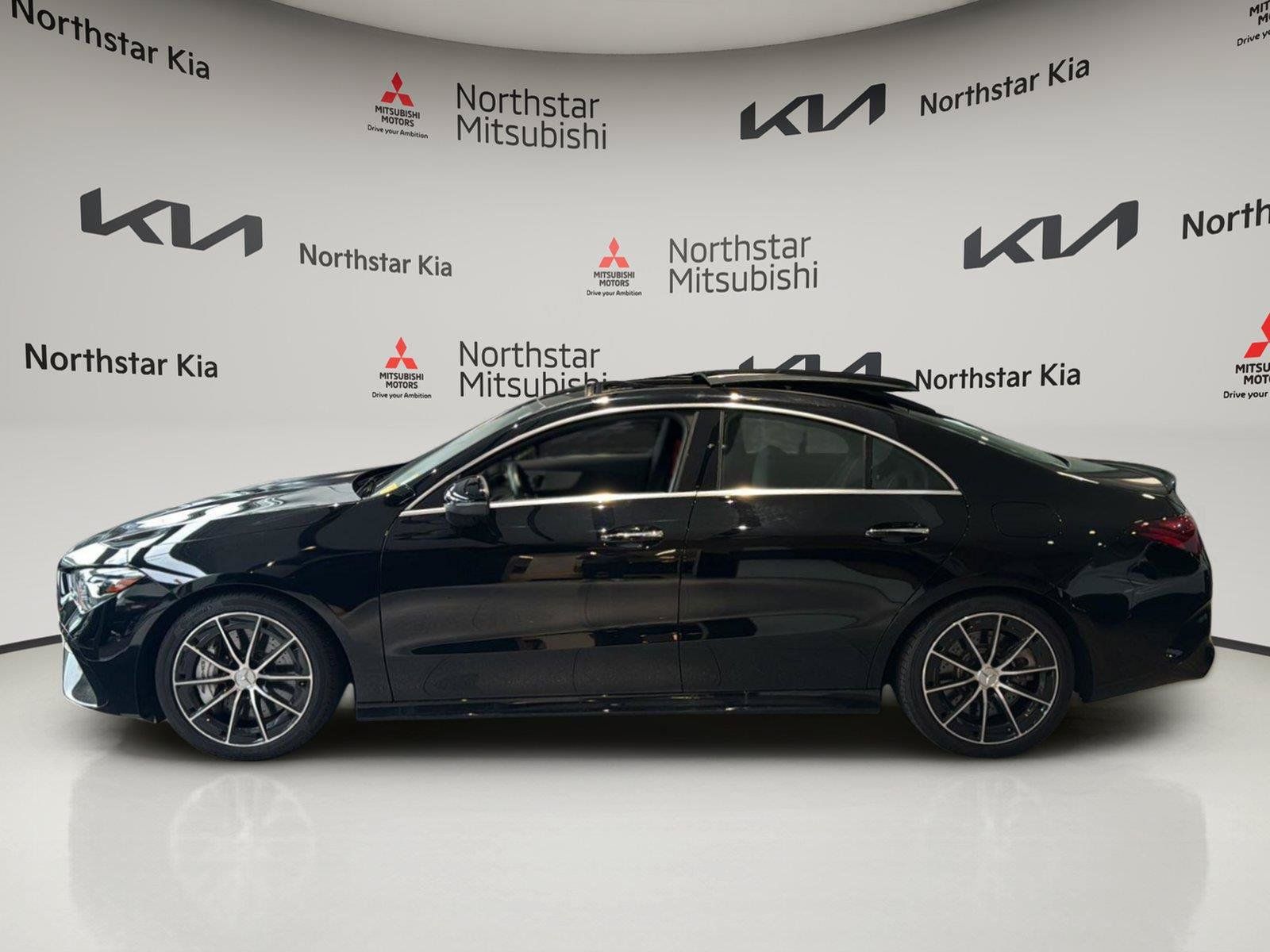 Used 2025 Mercedes-Benz CLA 35 AMG 4MATIC image 2