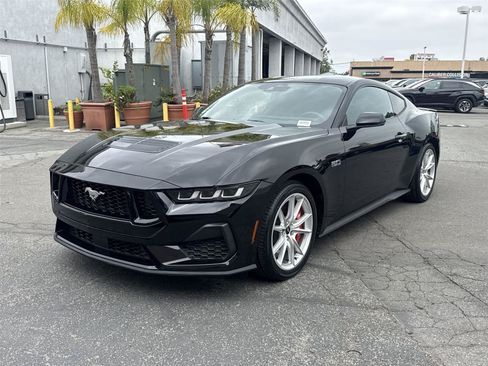 Used 2024 Ford Mustang GT Premium RWD image 7