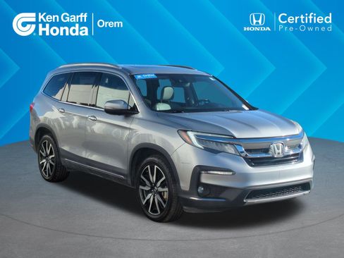 Certified 2019 Honda Pilot Touring image 1