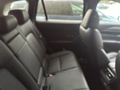 Used 2025 MAZDA CX-50 AWD 2.5 Hybrid w/ Weather Package image 13