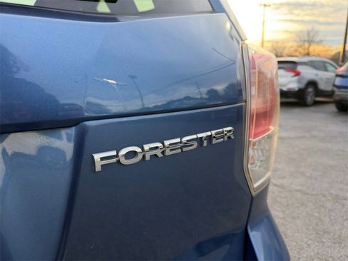 Used 2018 Subaru Forester 2.5i Limited image 19