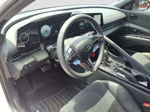 Used 2025 Hyundai Elantra N FWD image 19