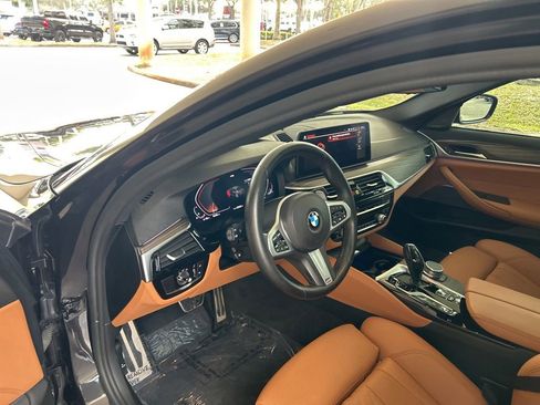 Used 2022 BMW 540i w/ M Sport Package image 6
