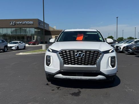 Used 2021 Hyundai Palisade SE w/ Cargo Package FWD image 2