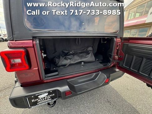 Used 2022 Jeep Wrangler Sport AWD/4WD image 37