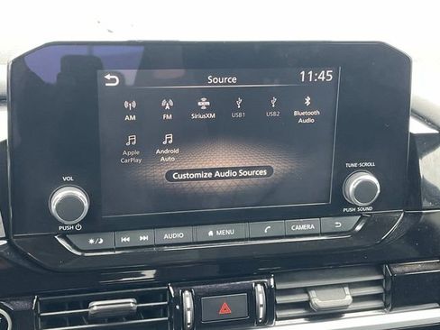 Used 2022 Nissan Pathfinder SV image 29