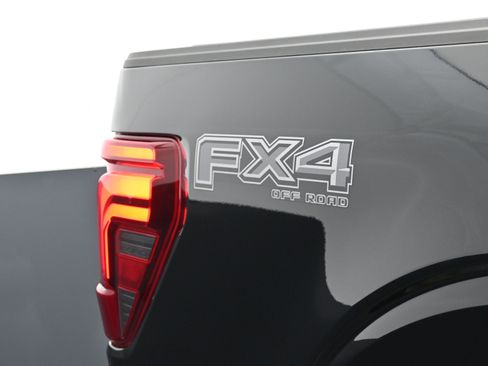 Used 2025 Ford F150 Platinum w/ FX4 Off-Road Package AWD/4WD image 48