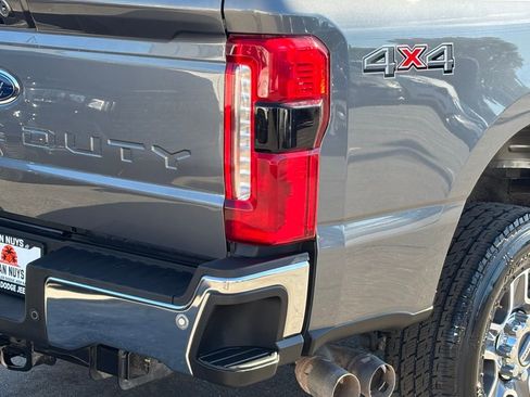 Used 2024 Ford F250 Lariat image 5
