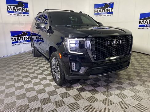 Used 2024 GMC Yukon Denali Ultimate AWD/4WD image 1