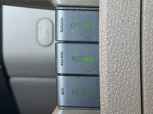 Used 2008 Ford F150 XLT image 12