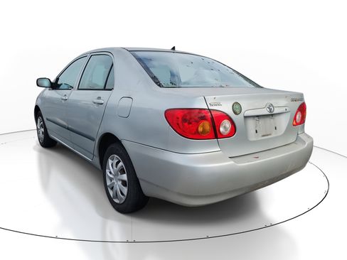 Used 2004 Toyota Corolla CE image 4