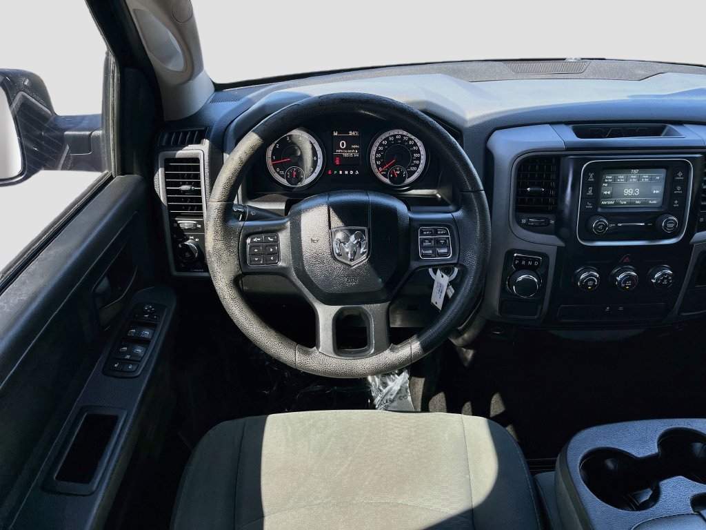 Used 2017 RAM 1500 Express RWD image 20