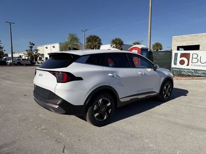 New 2026 Kia Sportage EX w/ EX Panorama Roof Package
