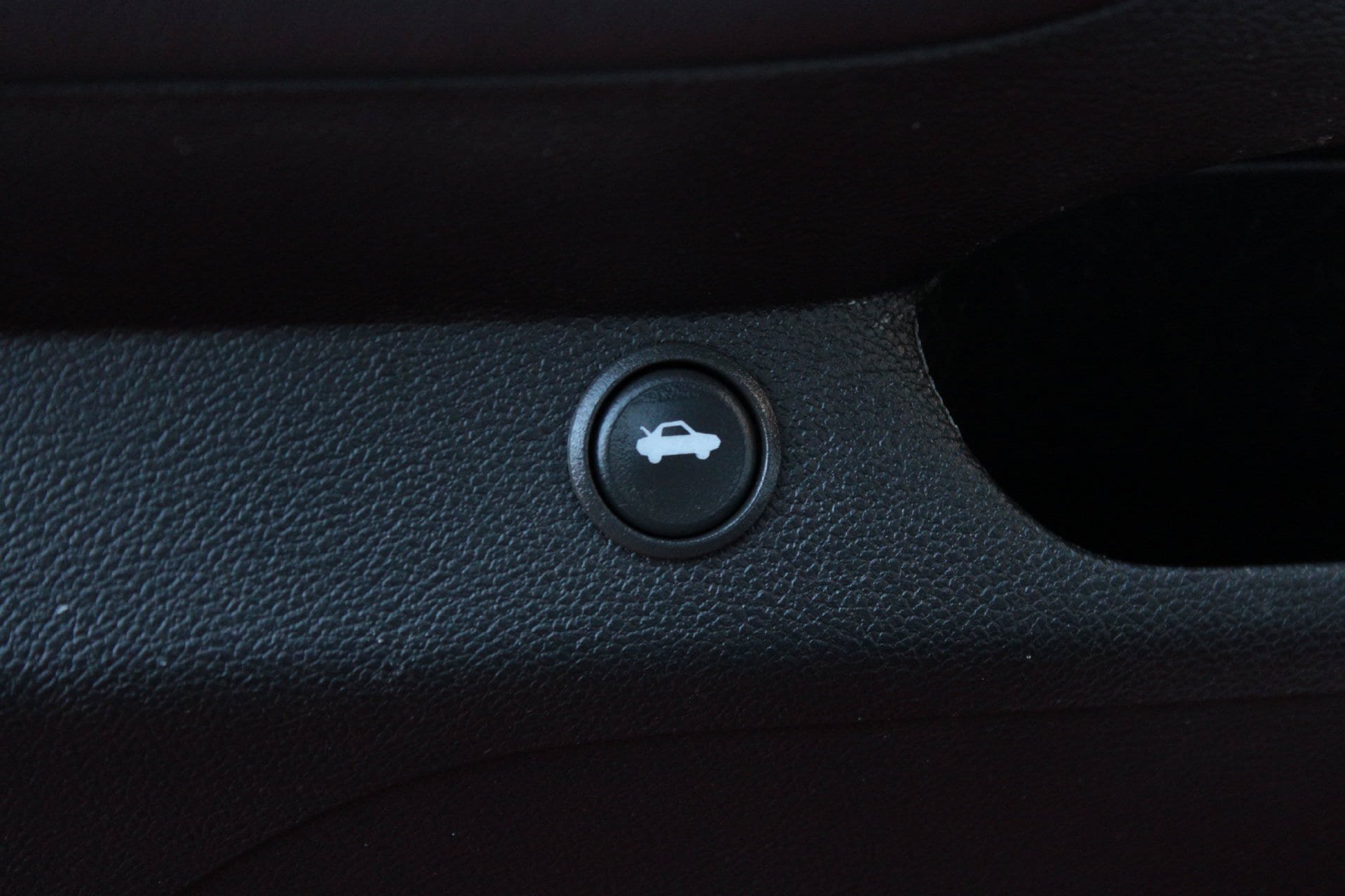 Used 2011 Chevrolet Camaro LT RWD image 23