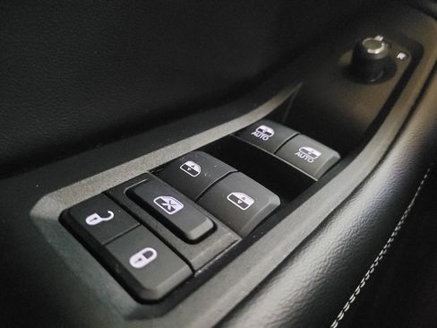 Used 2023 Jeep Grand Cherokee 4WD 4xe image 27