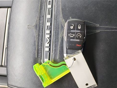 Used 2019 RAM 3500 Limited image 30