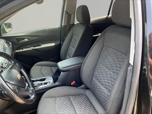 Used 2019 Chevrolet Equinox LT FWD image 21