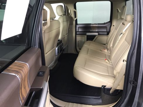 Used 2020 Ford F150 Lariat w/ Equipment Group 502A Luxury image 22