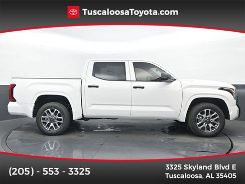 New 2026 Toyota Tundra SR image 1