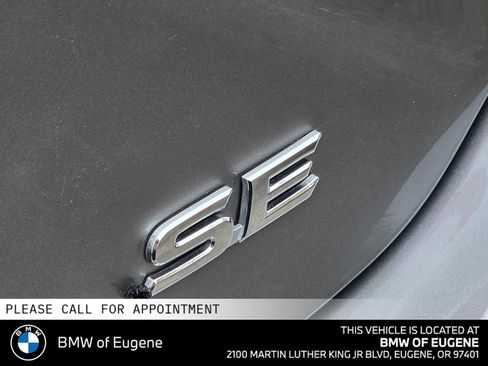 Used 2025 Toyota Camry SE FWD image 17