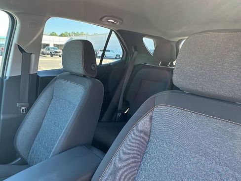 Used 2022 Chevrolet Equinox LT image 12