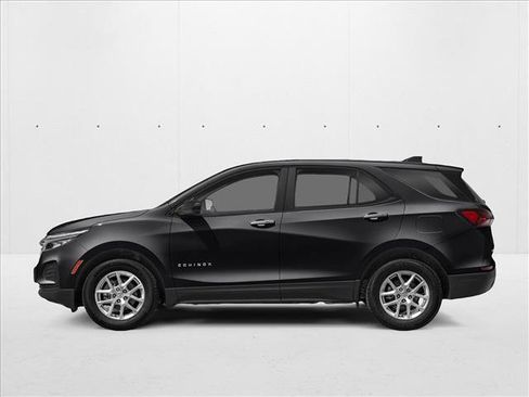Used 2024 Chevrolet Equinox Premier AWD/4WD image 3