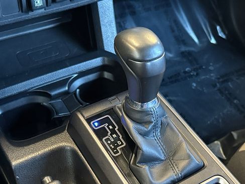 Certified 2023 Toyota Tacoma TRD Off-Road w/ Black Out Package (TMS) image 26