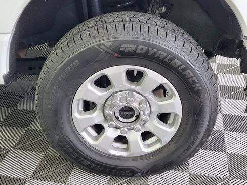 Used 2024 Ford F250 XLT w/ FX4 Off-Road Package AWD/4WD image 9