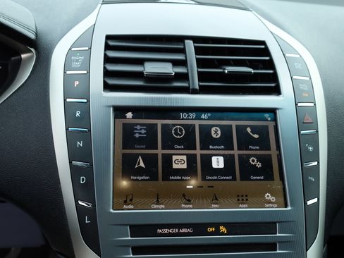 Used 2019 Lincoln MKZ Reserve image 12