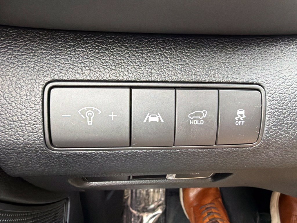 Used 2023 Hyundai Santa Fe SEL AWD/4WD image 32