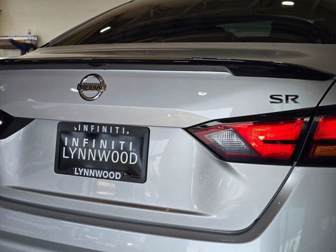 Used 2019 Nissan Altima 2.5 SR image 25