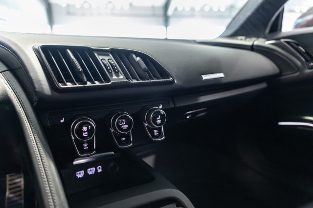 Used 2017 Audi R8 V10 plus AWD/4WD image 42