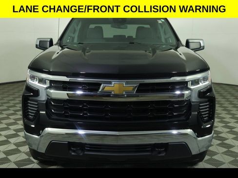 Used 2024 Chevrolet Silverado 1500 LT AWD/4WD image 9