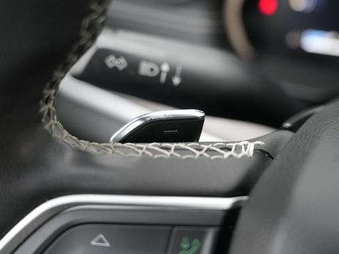 Used 2023 Jeep Grand Cherokee L Limited w/ Luxury Tech Group II image 46