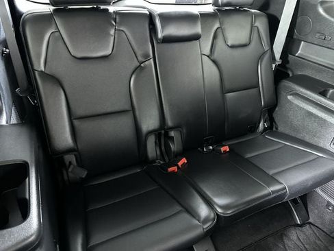 Used 2025 Kia Telluride S FWD image 28