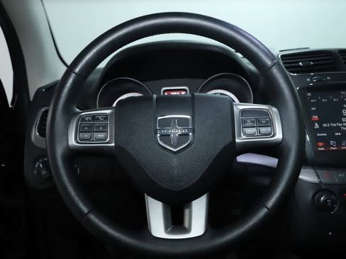 Used 2017 Dodge Journey Crossroad w/ Popular Equipment Group image 23