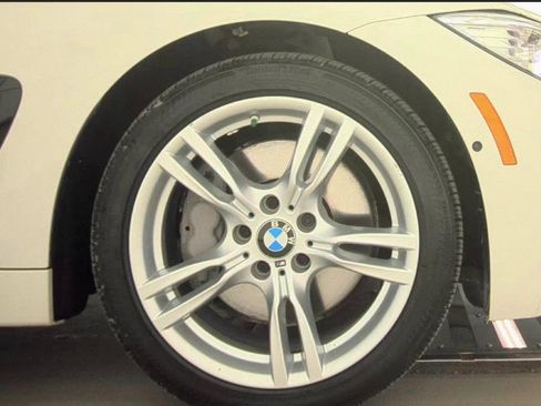 Used 2017 BMW 440i xDrive Convertible AWD/4WD image 17