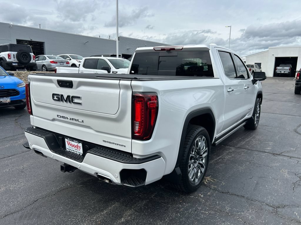 Used 2025 GMC Sierra 1500 Denali Ultimate AWD/4WD image 8
