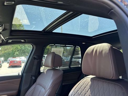 Used 2022 BMW X5 M50i w/ Executive Package AWD/4WD image 27