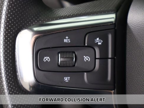 Used 2022 Chevrolet Blazer LT FWD image 5