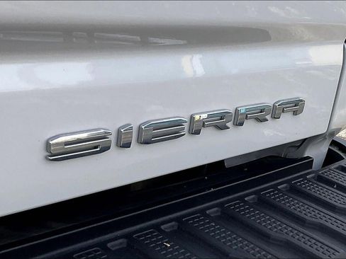 Used 2023 GMC Sierra 2500 Denali AWD/4WD image 8