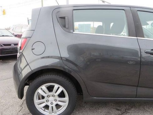 Used 2016 Chevrolet Sonic LT FWD image 23