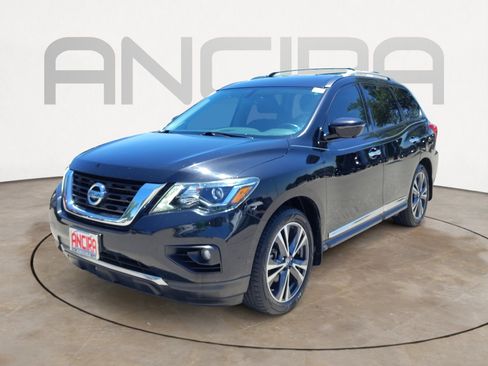 Used 2017 Nissan Pathfinder Platinum FWD image 6