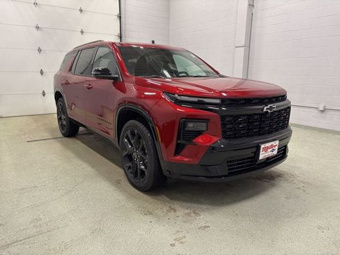 New 2026 Chevrolet Traverse RS w/ LPO, Floor Liner Package image 2