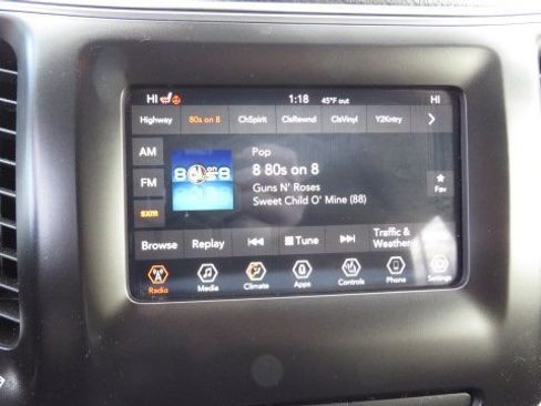 Used 2019 Jeep Cherokee Latitude Plus w/ Comfort/Convenience Group image 10