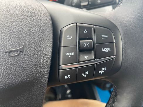 New 2026 Ford Maverick XLT AWD/4WD image 16