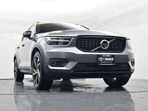Used 2019 Volvo XC40 T5 R-Design image 51