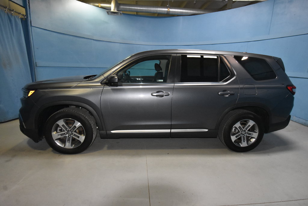 Certified 2025 Honda Pilot EX-L image 31