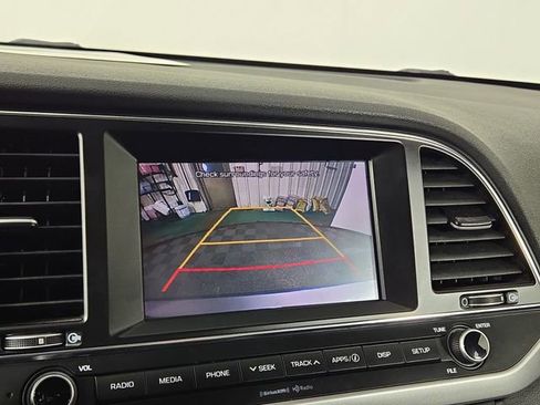 Used 2018 Hyundai Elantra SEL w/ Cargo Package image 18