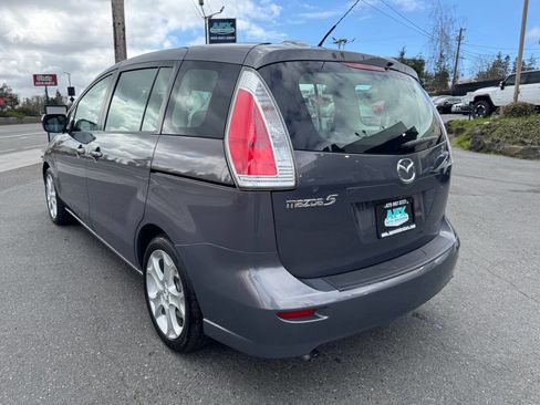 Used 2010 MAZDA MAZDA5 Sport image 3
